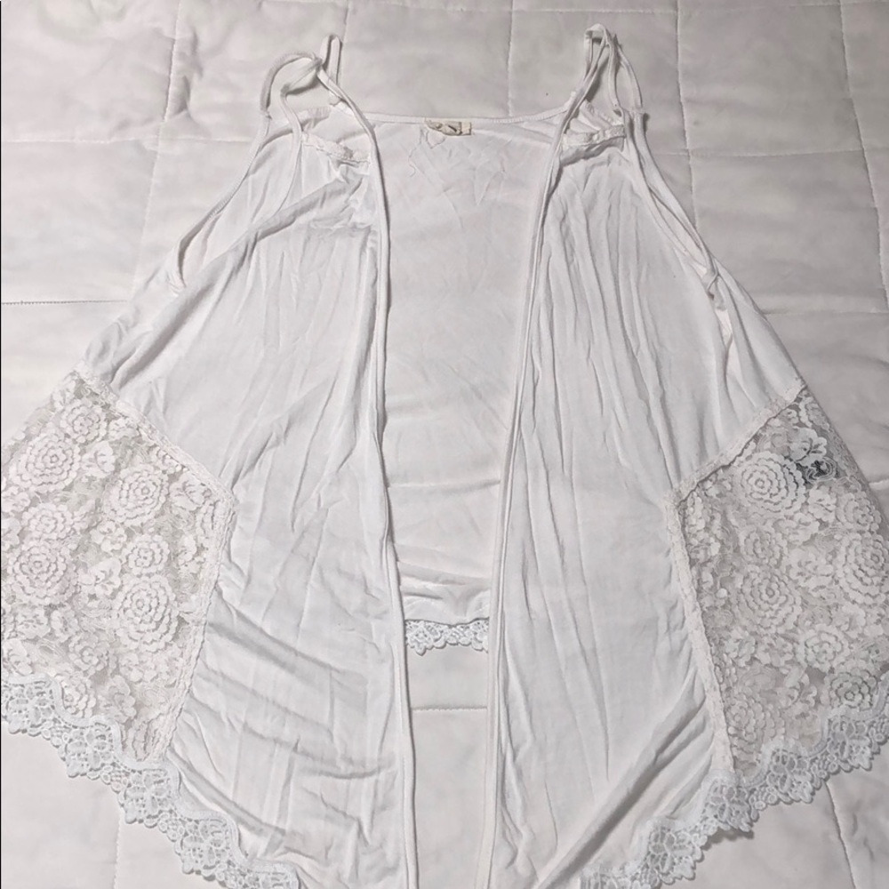 White Lace Kimono Size Large